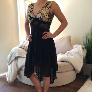 Women's Windsor black/gold high-low dress SMALL